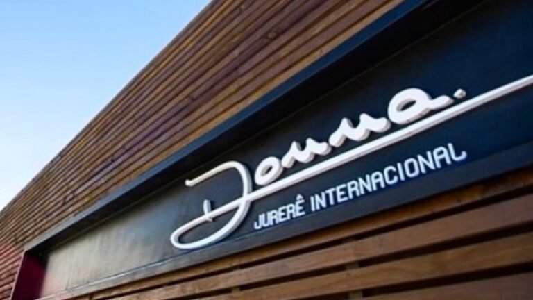 donna banner 04 768x432